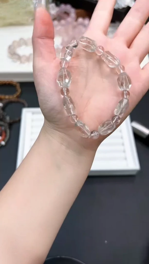 【闪购商品】水晶手串未镶嵌72c多样性发其一/1条/默认微瑕