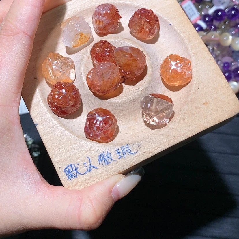【闪购商品】水晶手绳未镶嵌莹*?