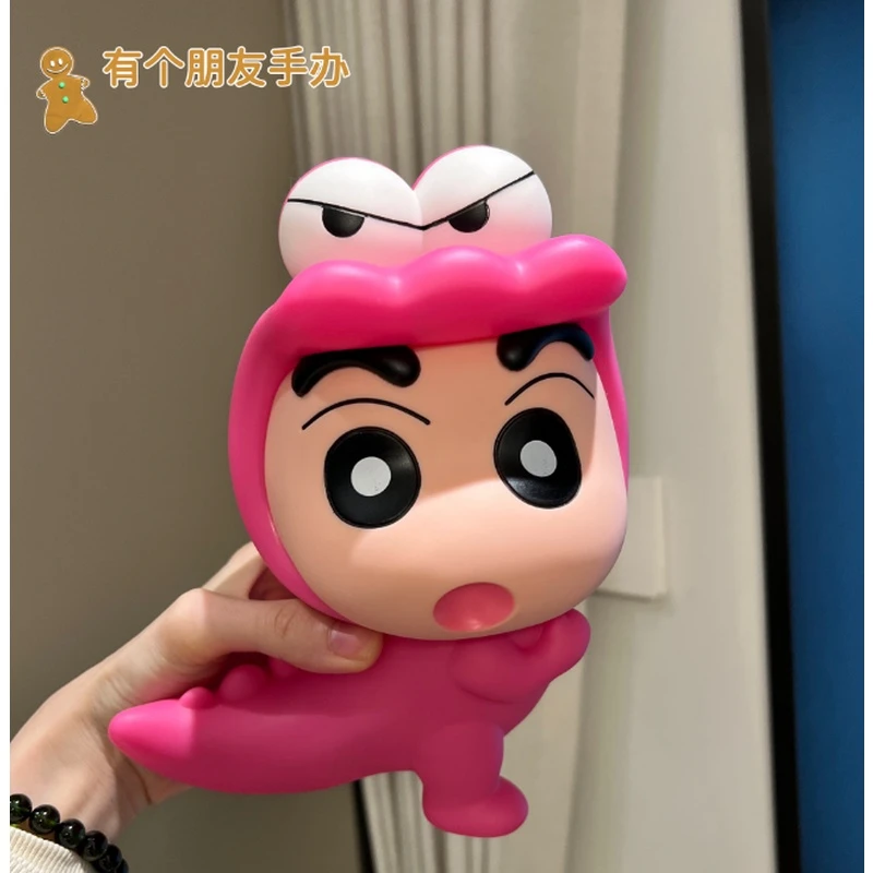 [20cm小鳄鱼山小新可爱类型礼物家居手办桌面摆件