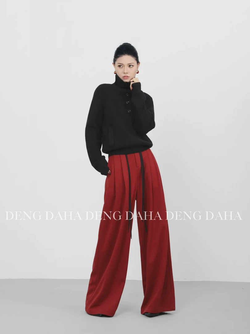 「灰色际遇」2024秋冬高级感简约高领纽扣针织衫 HBZK917332 nnassa