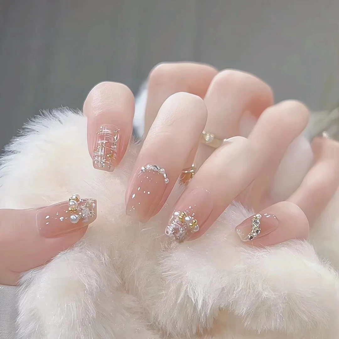 【新款小香风】纯手工光疗美甲指甲拆卸穿戴甲显白温柔渐变中长指尖