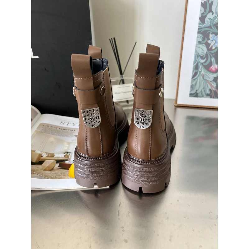 【B09】靴子女短靴真皮粗跟百搭时尚801-13