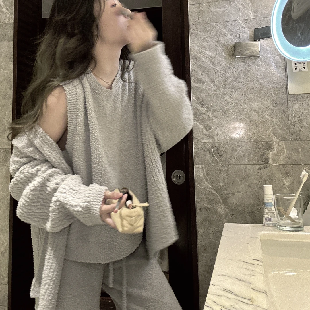 秋冬睡衣女2025新款出门款纯色三件套装休闲针织毛衣半边绒家居服
