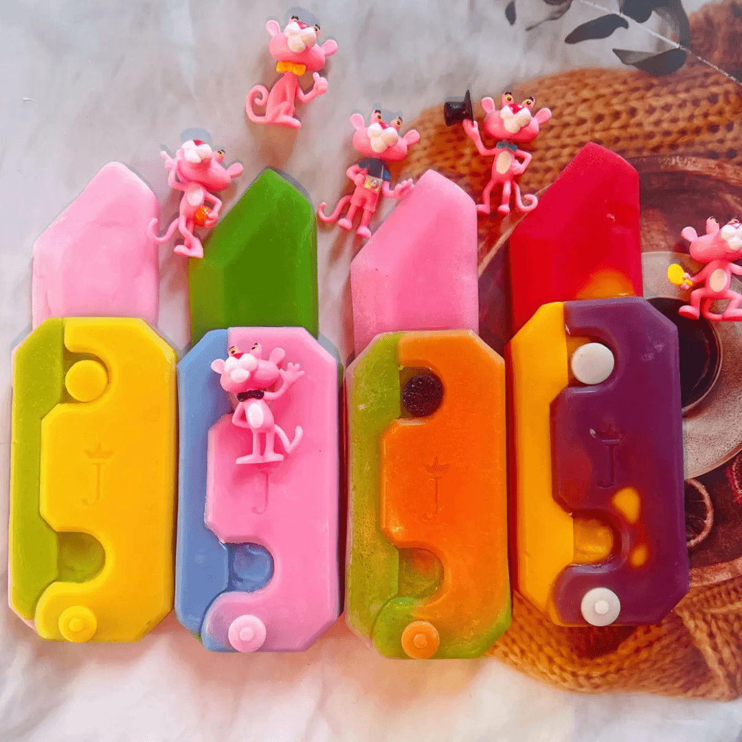 网红蜡瓶糖手工制作个性萝卜刀实心果酱夹心腊瓶糖蜡皮糖迷你圆柱