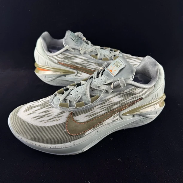 44.5码 GT CUT 2 布克PE 成色极新 原盒 气垫饱满 实战篮球鞋