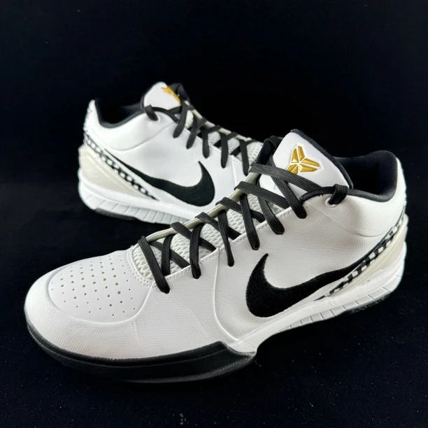 45码 科比4 GiGi 成色极新 无盒 气垫饱满 实战篮球鞋 zk4 kobe4