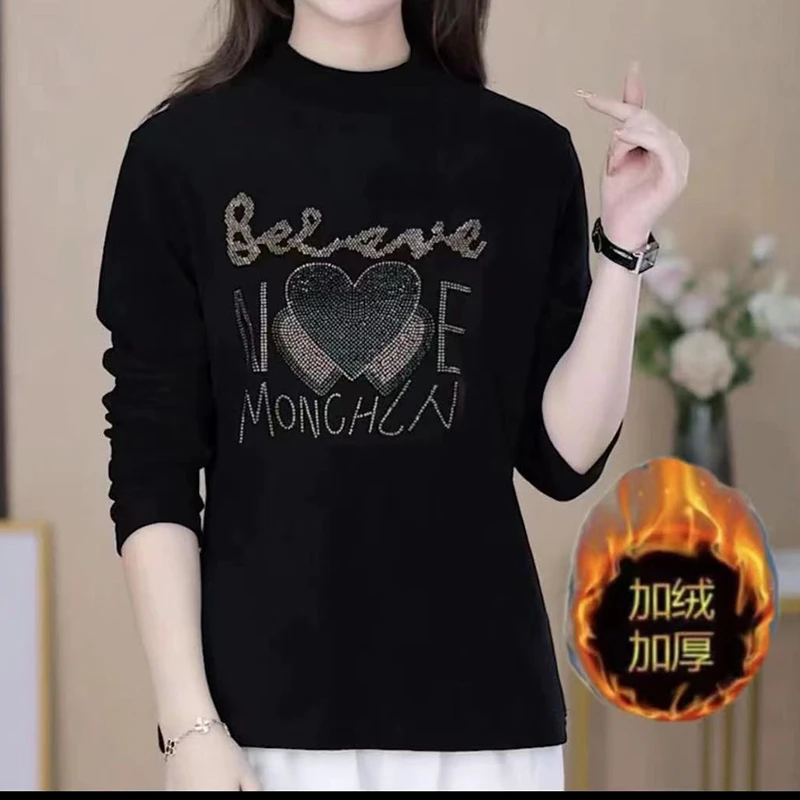 秋冬季新款时尚圆领宽松百搭烫钻字母长袖上衣中年装打底衫保暖