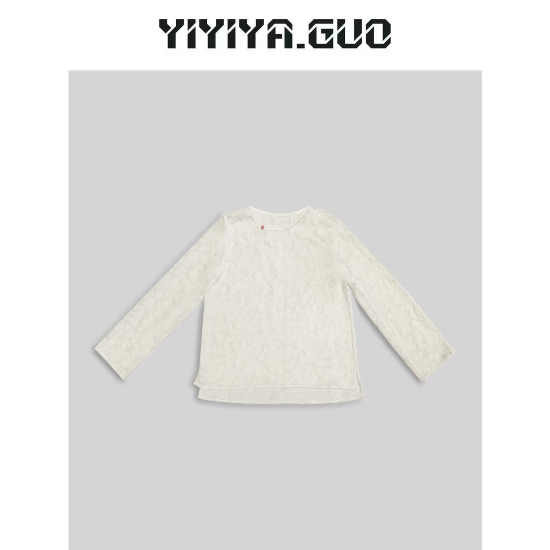 yiyiya.Guo艺艺吖/白色立领盘扣长袖上衣2023046