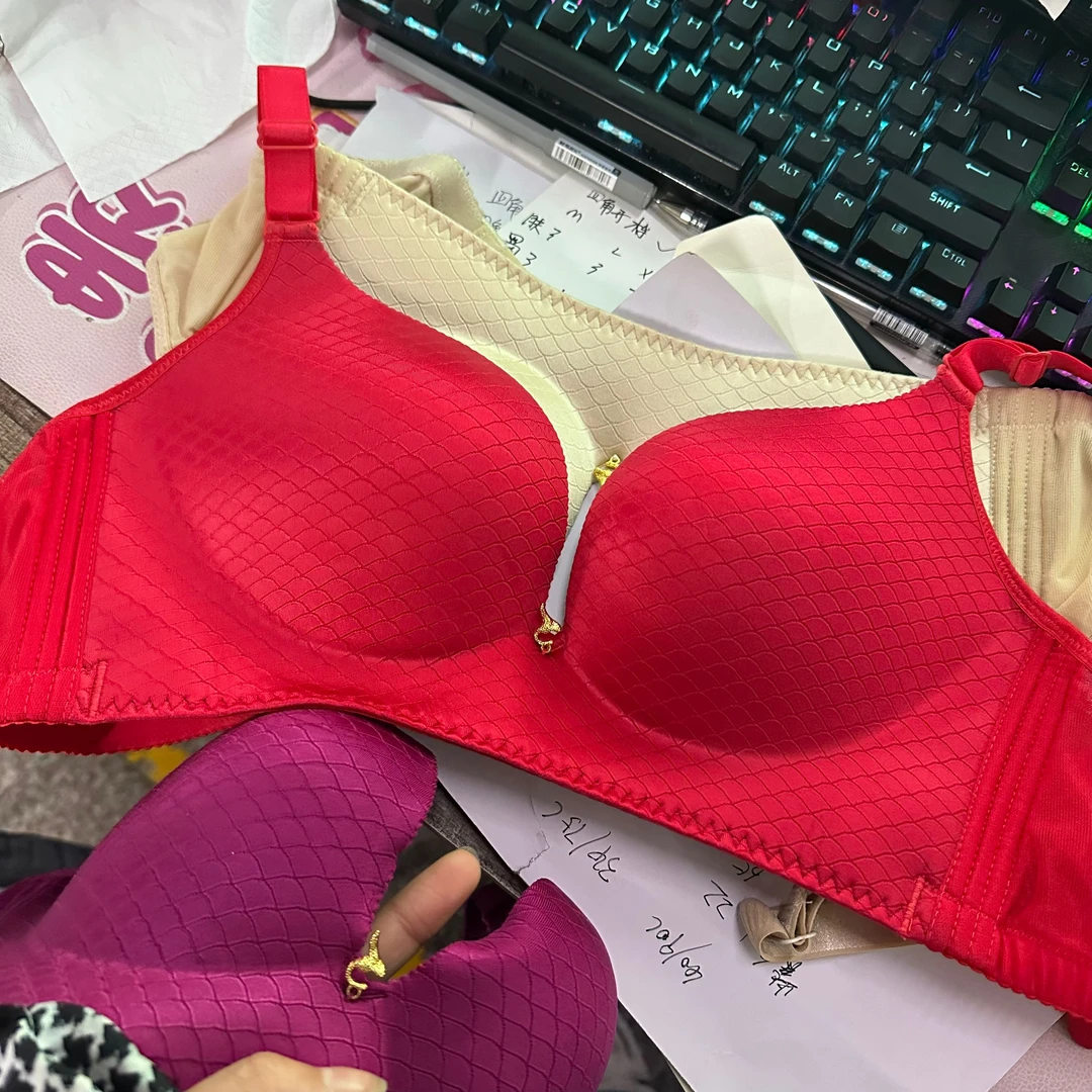 女式大码加厚吊带背心四排扣  Q43