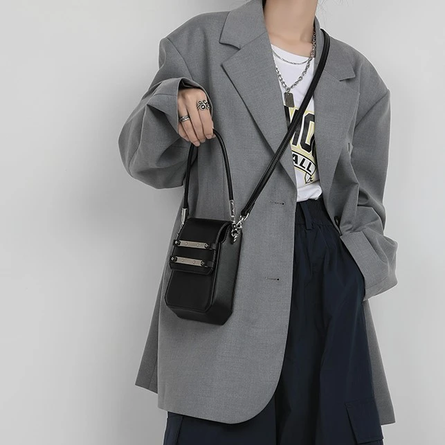 木川卡原创设计休闲复古手提包黑色斜挎小包包秋季高级感单肩包