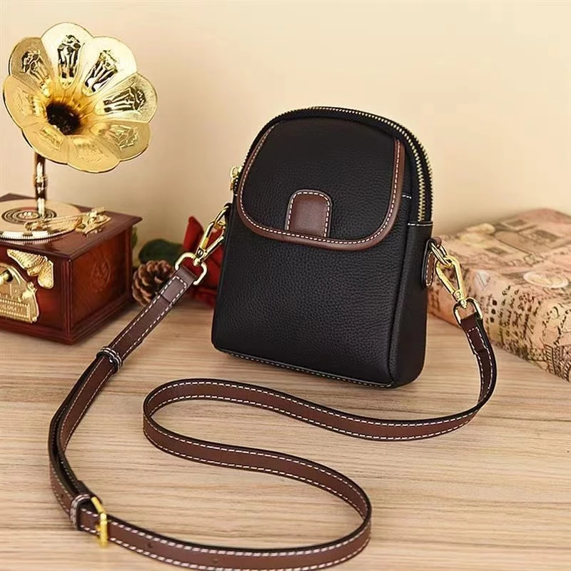 真皮质感包包斜挎包女包质感小方包小众手机包大容量高级感休闲包