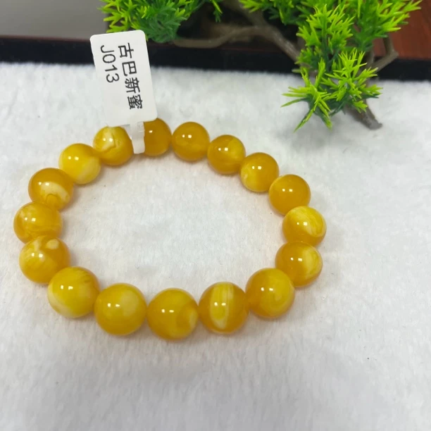 W021古巴新蜜精美飘花手串12M