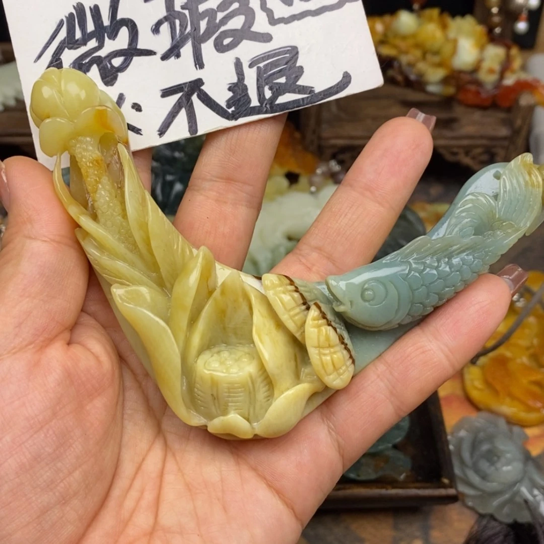 【闪购商品】蛇纹石玉颈饰未镶嵌