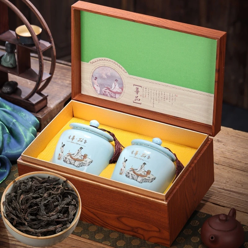 武夷山岩茶大红袍茶叶高山浓香型乌龙茶瓷罐木质礼盒装节日送礼茶