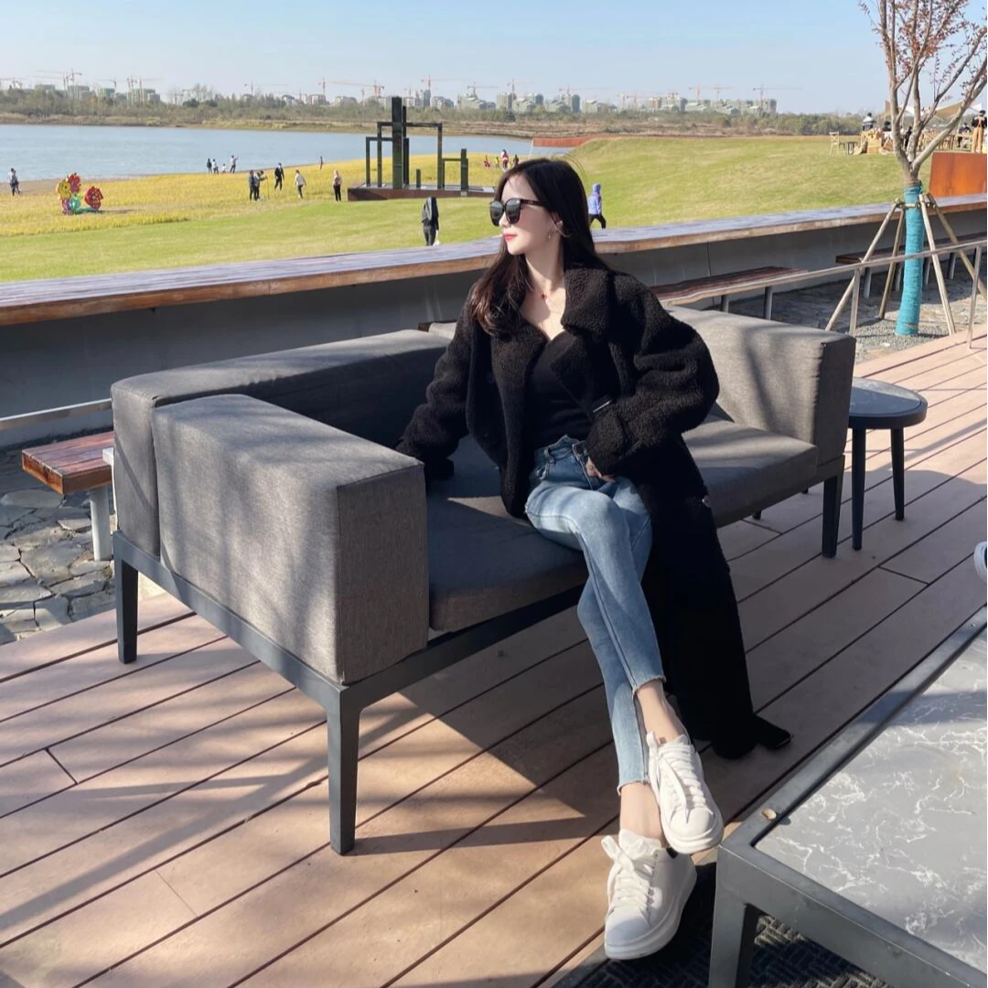 ｛明星款带芯片】2025轻奢情侣款小白鞋多配色休闲板鞋