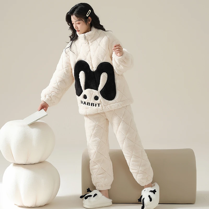 高档睡衣女士冬季三层夹棉珊瑚绒套装加绒加厚卡通可爱少女家居服