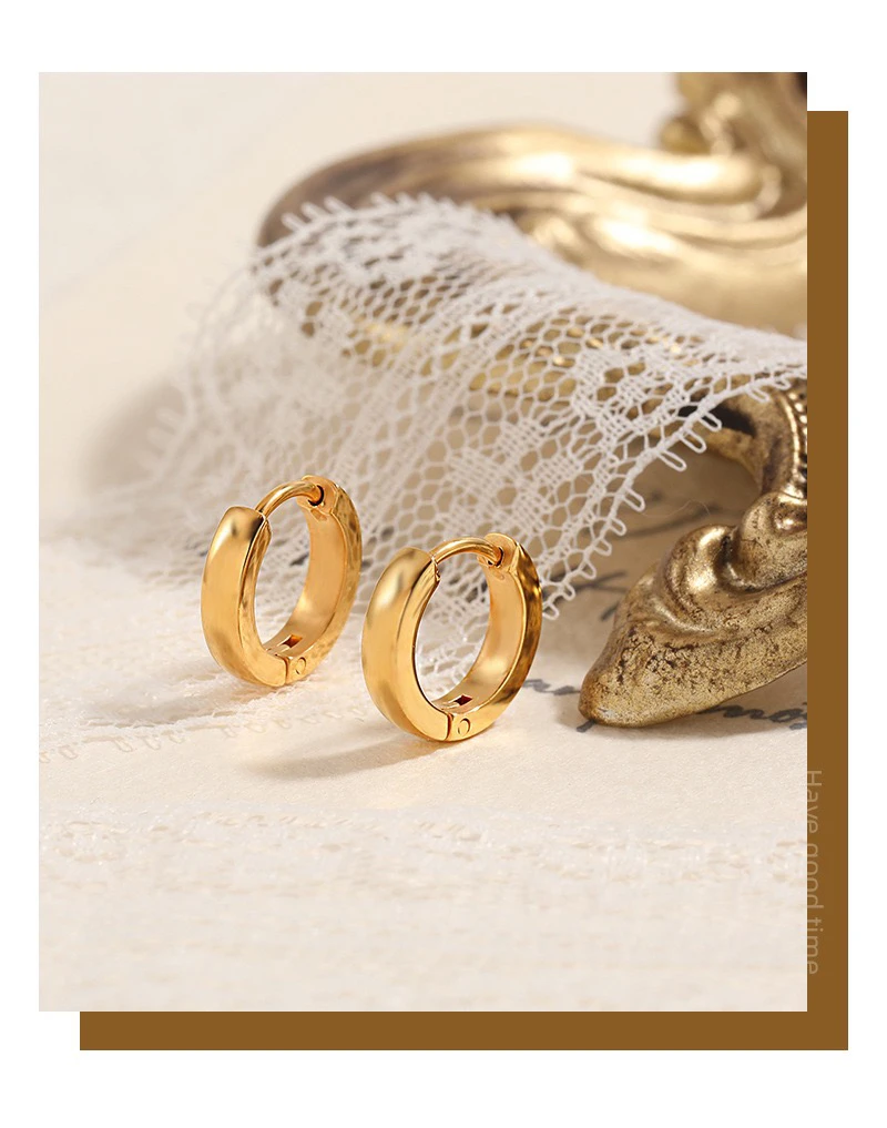 钛钢耳饰 光面弧面耳扣时尚个性简约高级感钛钢耳环气质轻奢耳圈