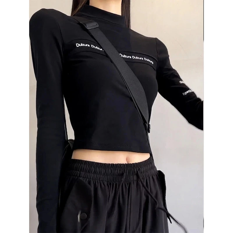 显瘦秋冬磨毛保暖长袖打底衫2025春秋美式酷飒风短款云暖绒小上衣