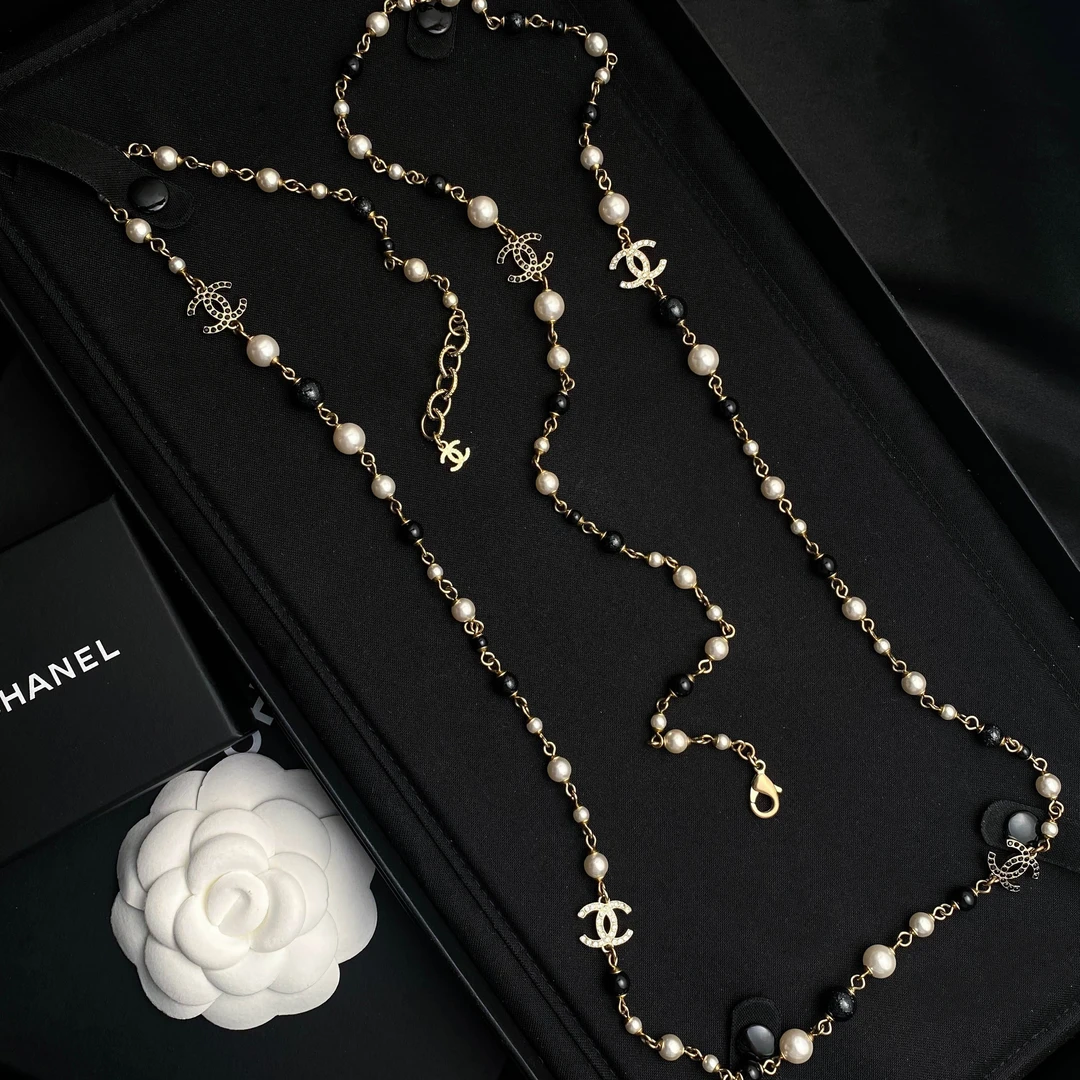 99新 Chanel/香奈儿 经典双C 黑白珍珠镶钻长款项链 S3930