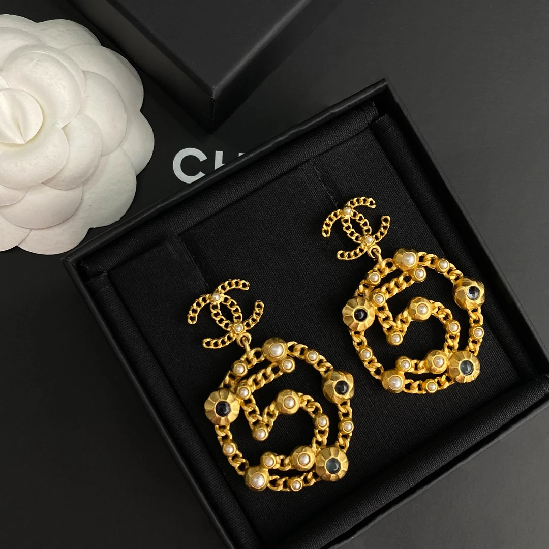 全新未使用 Chanel/香奈儿 经典双C 金色珍珠5号圆形耳环 S2694