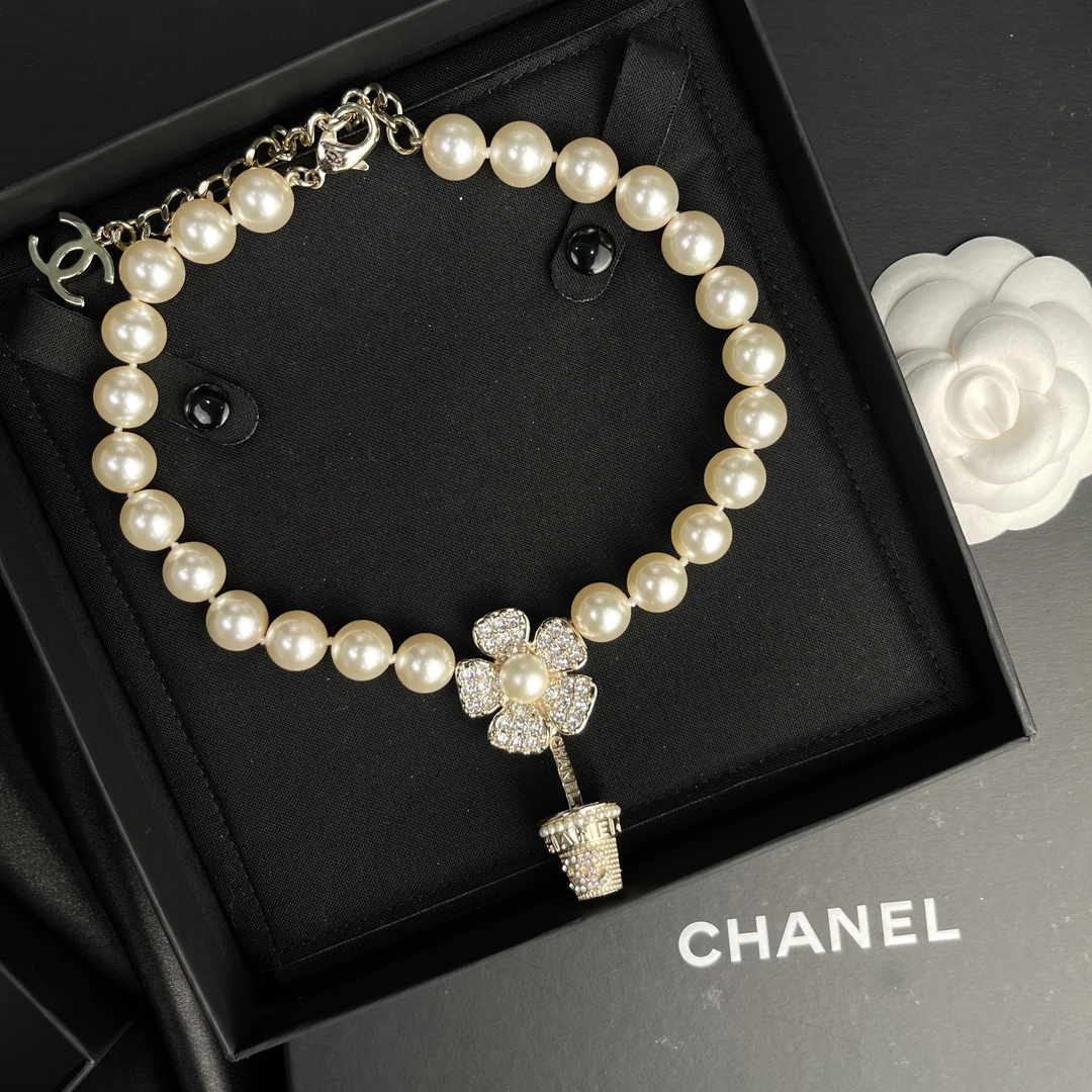 未使用 Chanel/香奈儿 23S 盆栽太阳花 珍珠 颈链项链 S3364