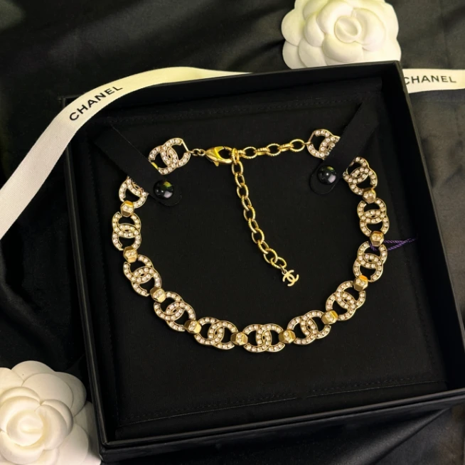 全新未使用 Chanel/香奈儿 古铜色重工满钻复古choker  项链S4818