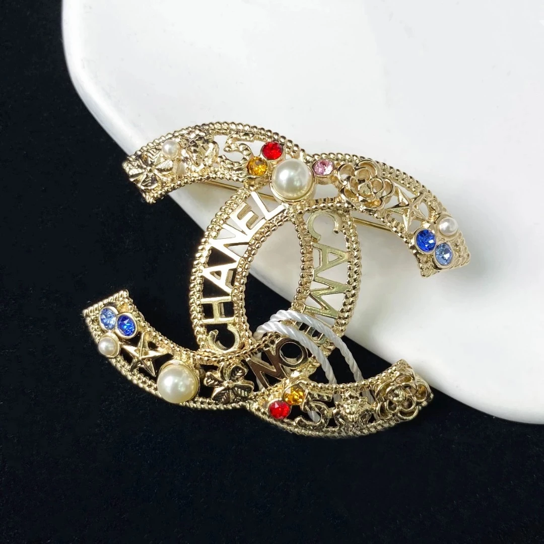 全新未使用 Chanel/香奈儿 经典双C logo金属镂空彩钻 胸针S4248