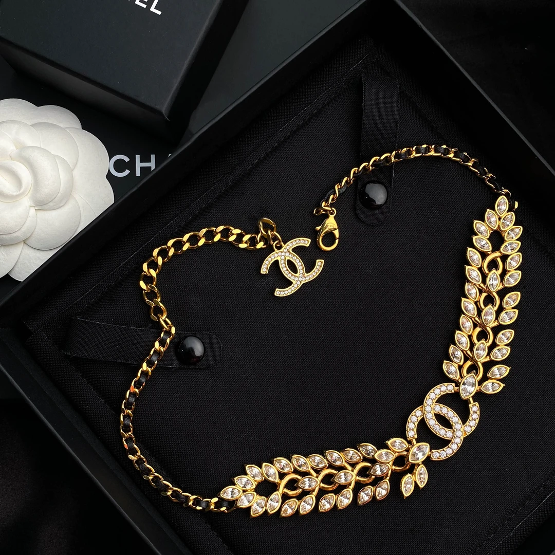 全新未使用 Chanel/香奈儿 经典黑金皮穿链金色麦穗镶钻项链S4111