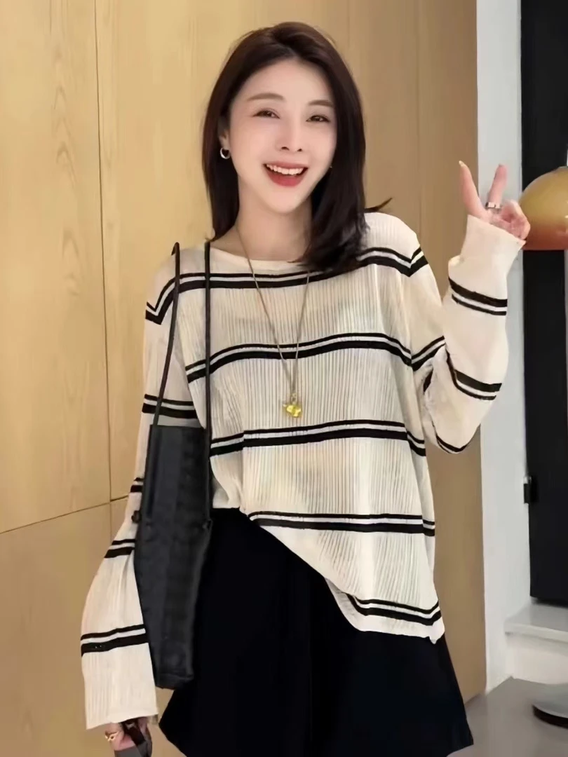 236 新款韩版条纹后背镂空设计感长袖上衣女