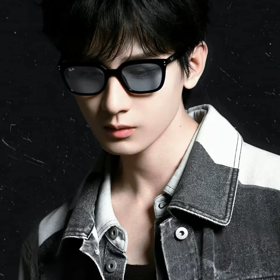 【七七明星专属】成毅赴山海明信片小卡立牌