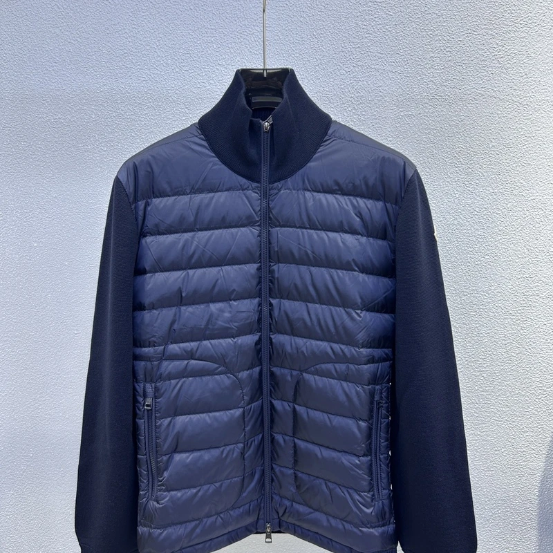 全新未使用Moncler 男士深蓝色羽绒拼接针织夹克立领外套 9B50700