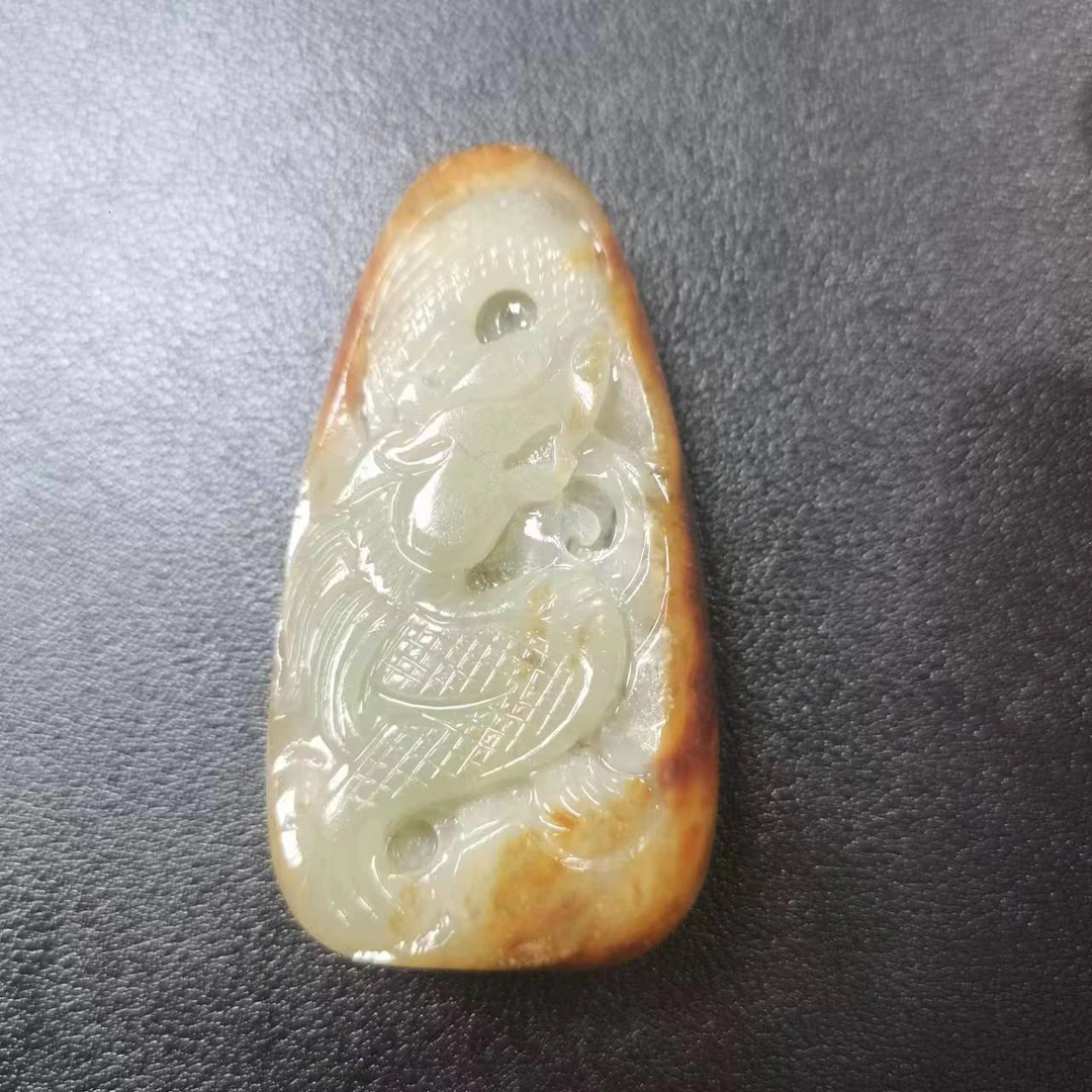 和田玉大龙手把件