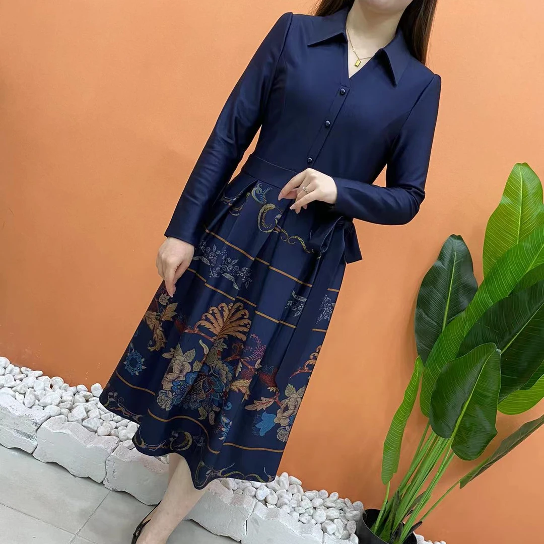 2025年气质时尚显瘦中长款漂亮妈妈装马面裙国风洋气花百搭连衣裙