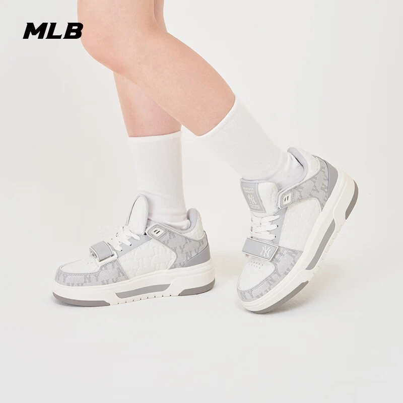 MLB官方张凌赫明星同款男女印刻复古老花百搭通勤学长鞋M24NSXCMM