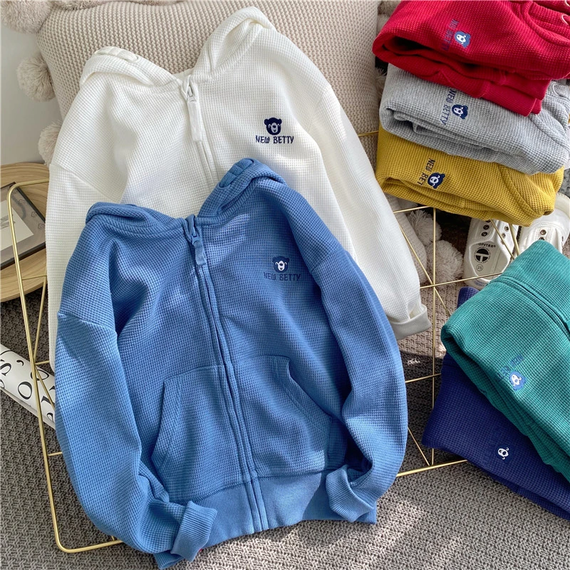 儿童春秋外套2025新款男童连帽华夫格开衫纯色休闲百搭卫衣外套潮