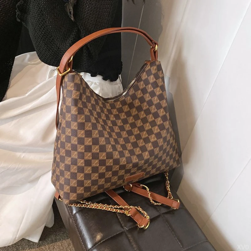 2024新款潮三用多功能大容量背包软皮质感单肩挎腋下包女士托特包