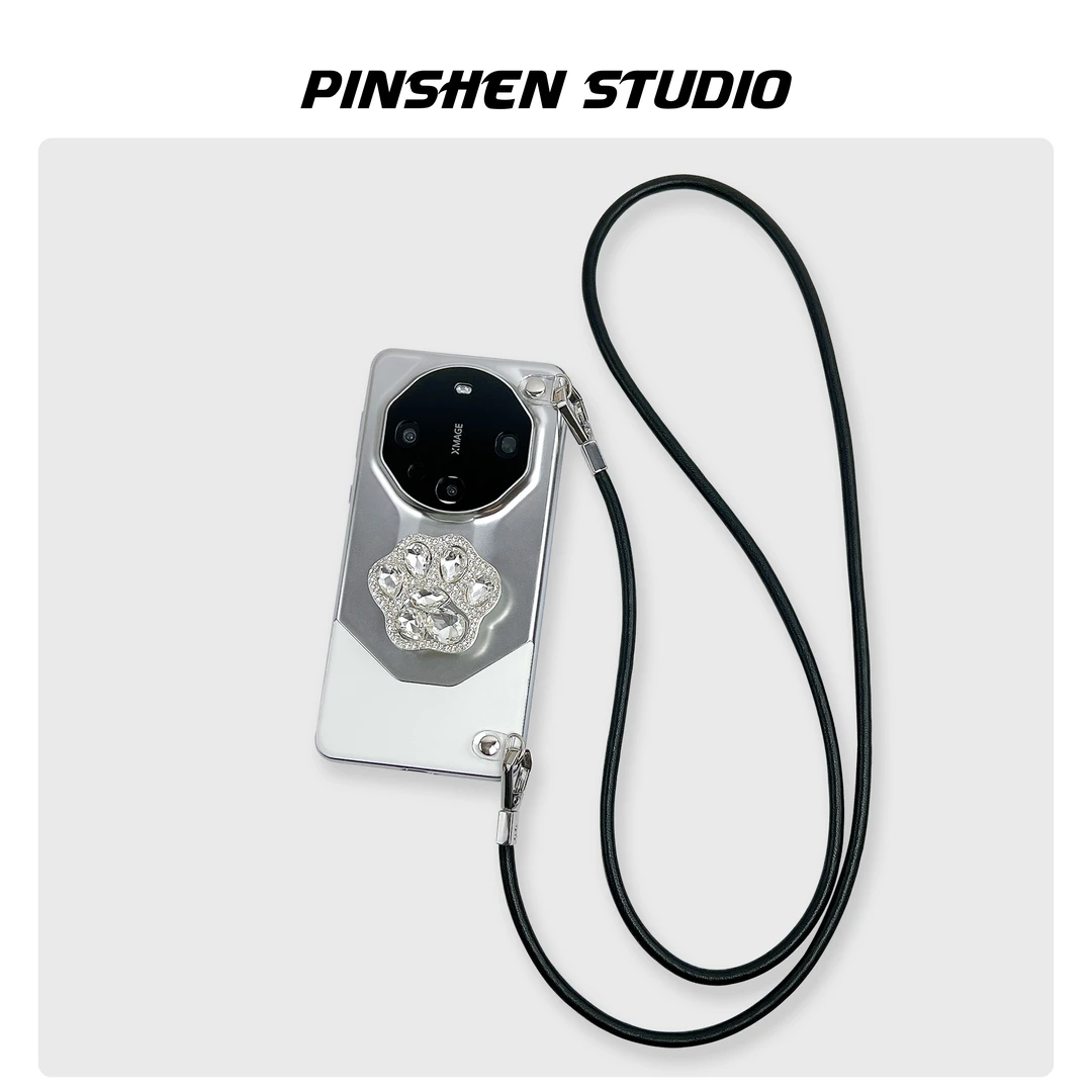 小众白沙银水钻猫爪支架手提斜挎皮绳适用华为mate60pro手机壳