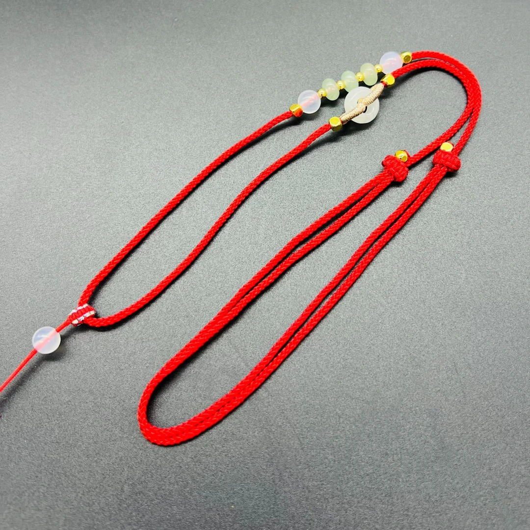 手编轻奢优雅吊坠绳本命年红色转运饰品绳男女款时尚百搭可调节