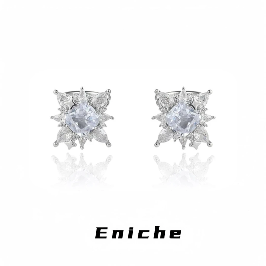 1035 「小资少女」法式气质简约高级感星星气质少女耳夹