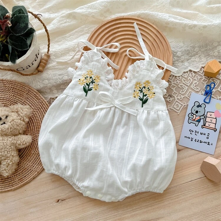 网红婴儿夏装吊带哈衣韩版新生儿女宝宝包屁衣满月百天夏季外出服