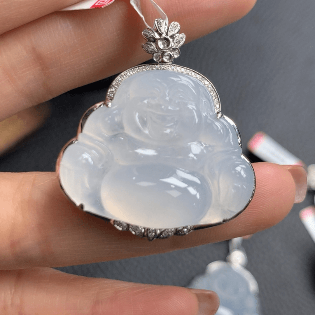 【闪购商品】翡翠颈饰18K金镶嵌晓****?