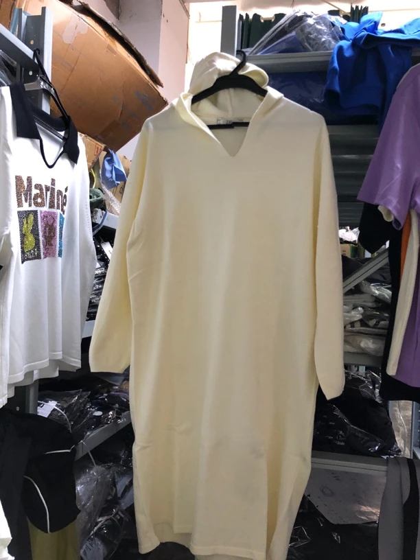 16632（40）卫衣女款白色针织休闲