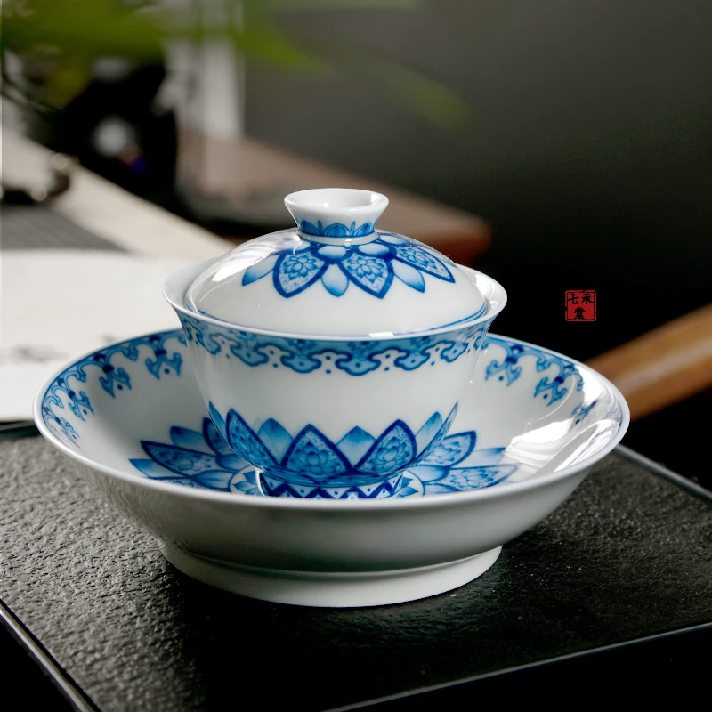 景德镇并蒂莲三才盖碗瓷盖碗缠枝复古中式青花釉下彩陶瓷茶盖碗