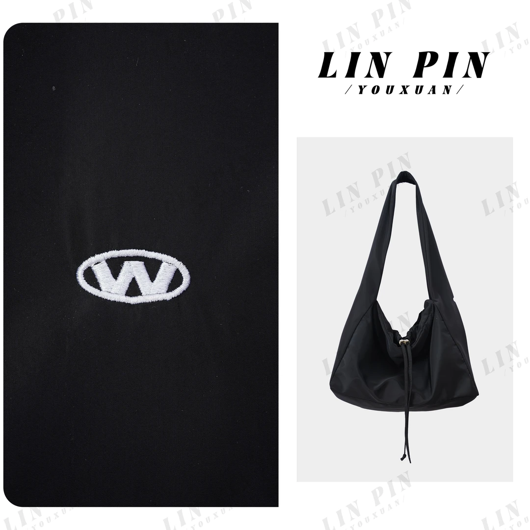 结实耐脏黑色斜挎包日系大容量单肩牛津布包运动休闲酷慵懒大包包