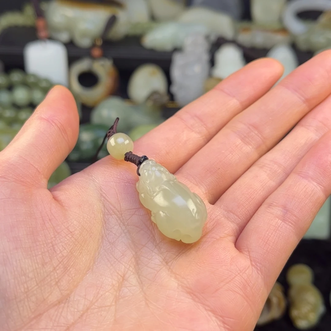 【闪购商品】和田玉（糖玉）挂件未镶嵌星*