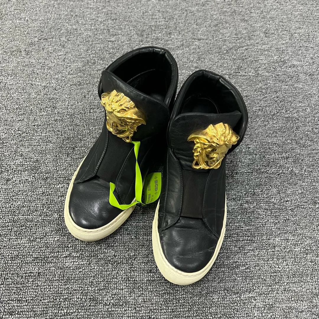 VERSACE 范思哲 黑色中帮板鞋 38码/95新/公价8000/无