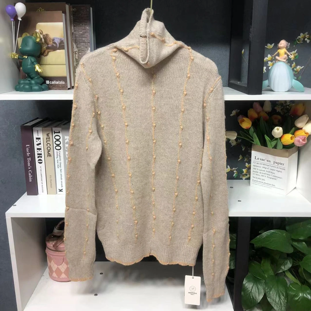 HY6315【春季新款】时尚高领条纹杏色打底衫