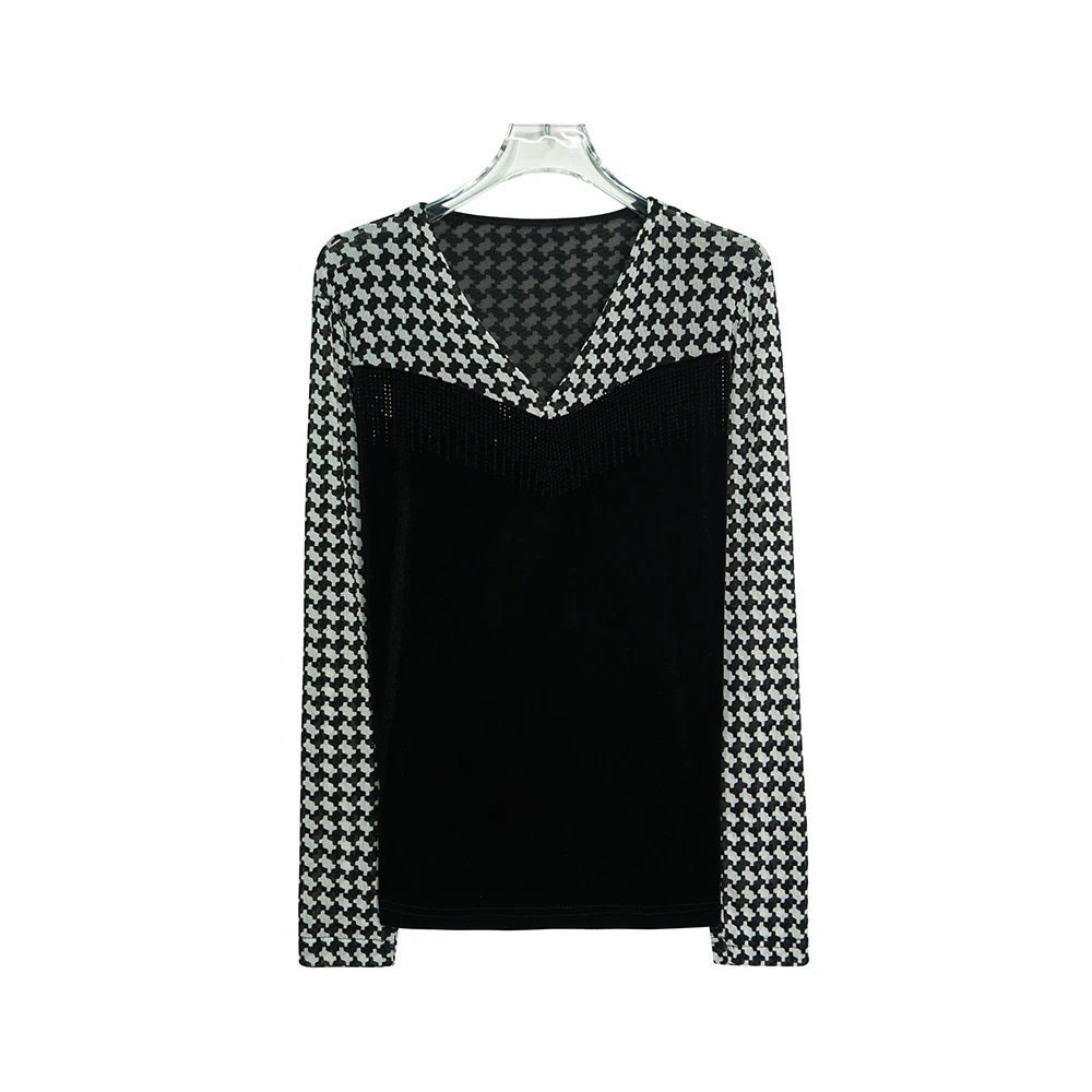 X8808【上新】时尚洋气减龄烫钻拼接v领修身显瘦打底长袖上衣3Q