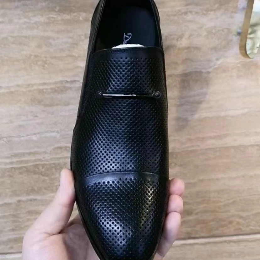 新款高品质全皮面休闲百搭男鞋