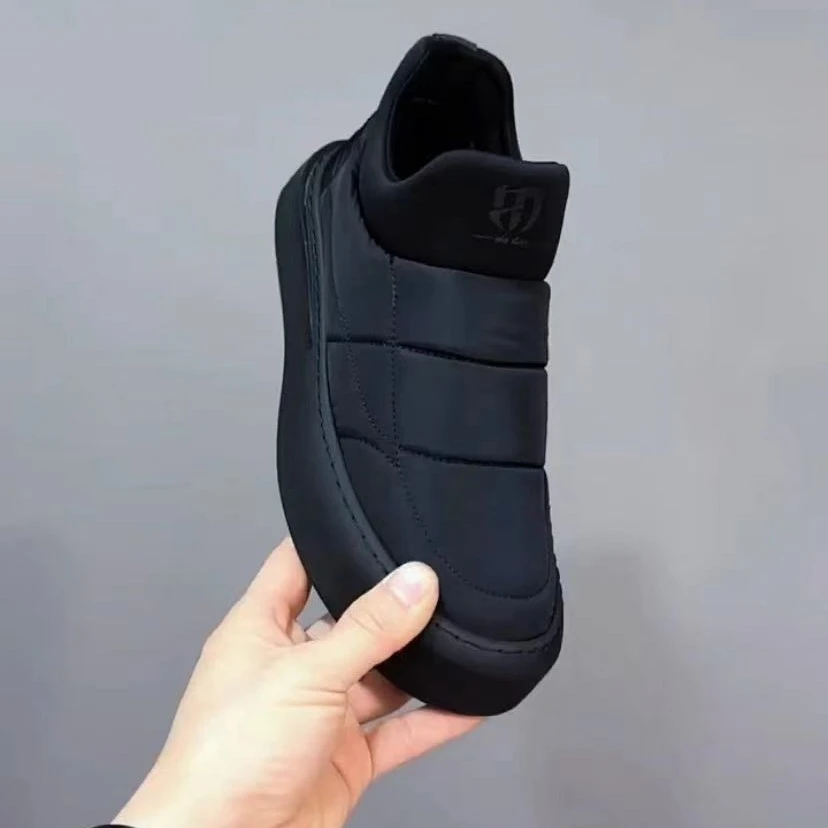 新款高品质科技布休闲百搭加绒男鞋
